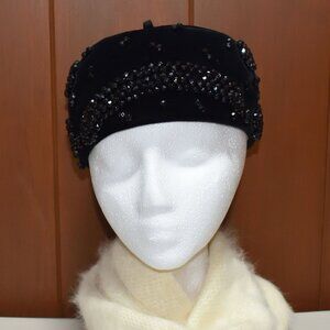 Vintage Womens Gwenn Pennington Black Pillbox Hat Beads Tassel Exclusive Size 21